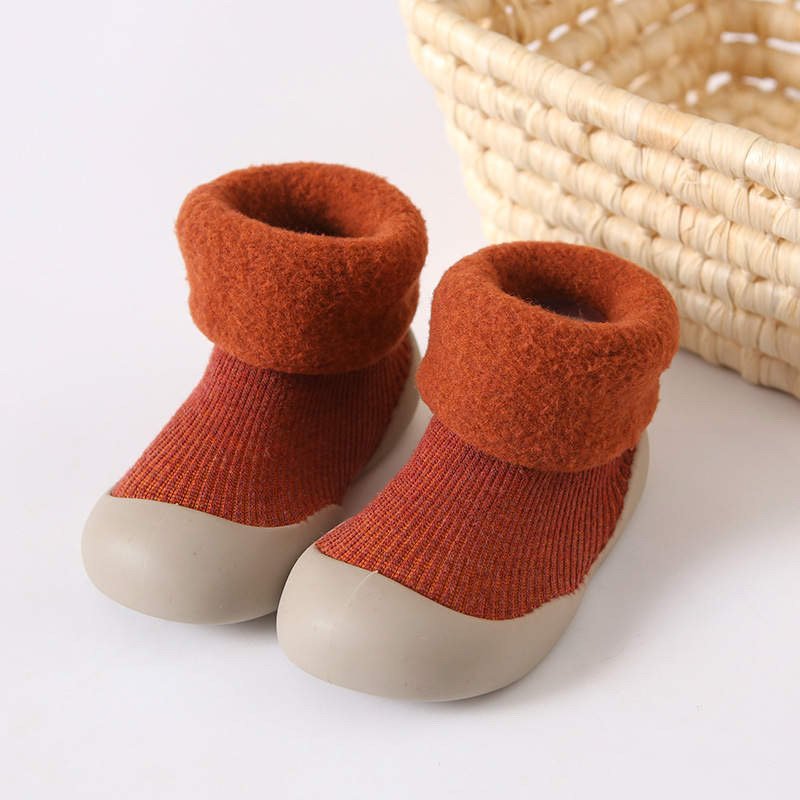 Fleece-Lined Sock Shoes