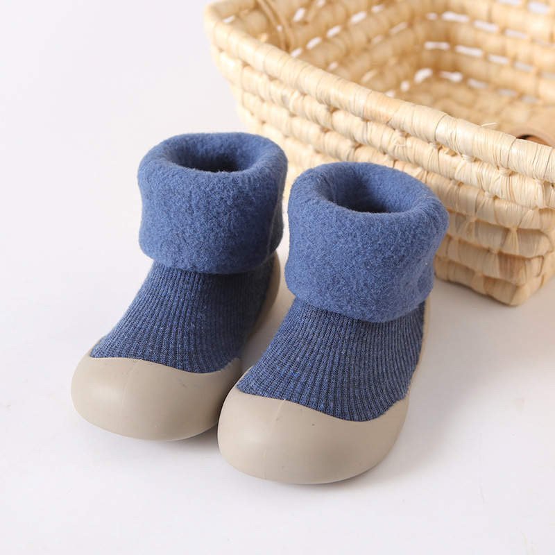 Fleece-Lined Sock Shoes