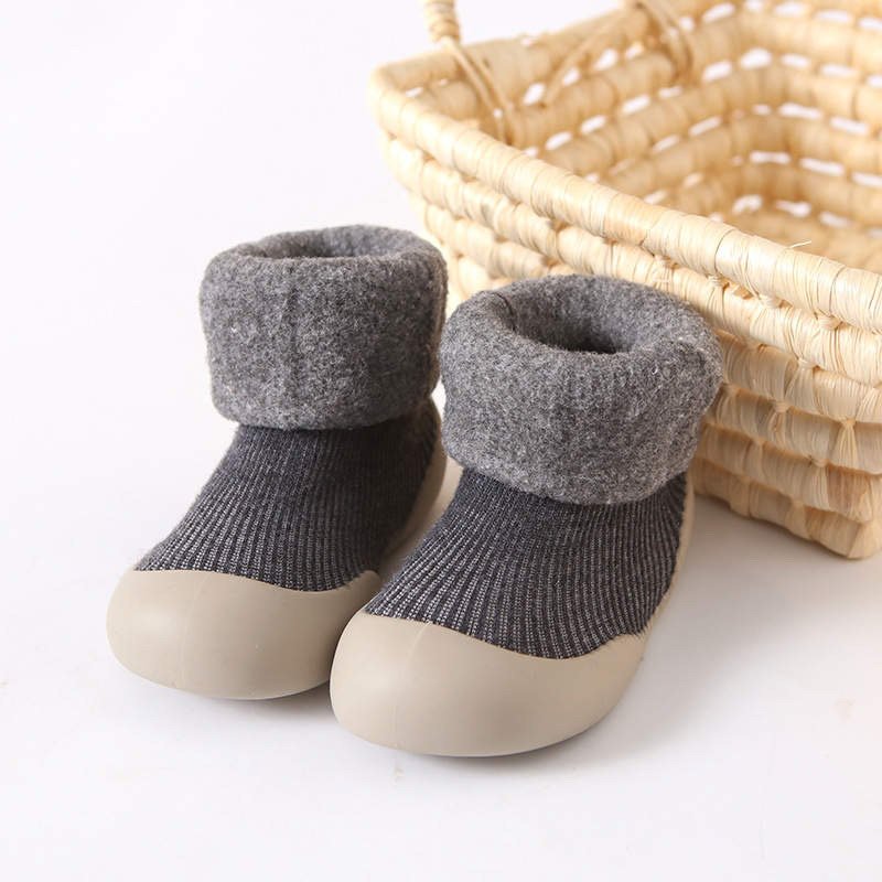 Fleece-Lined Sock Shoes