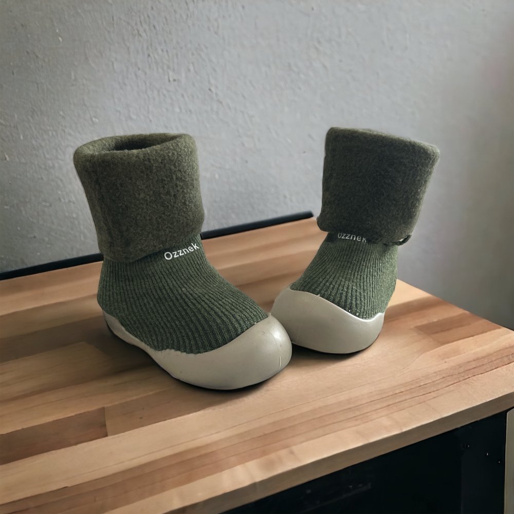 Fleece-Lined Sock Shoes